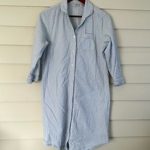 Vintage seersucker shirt dress or night dress